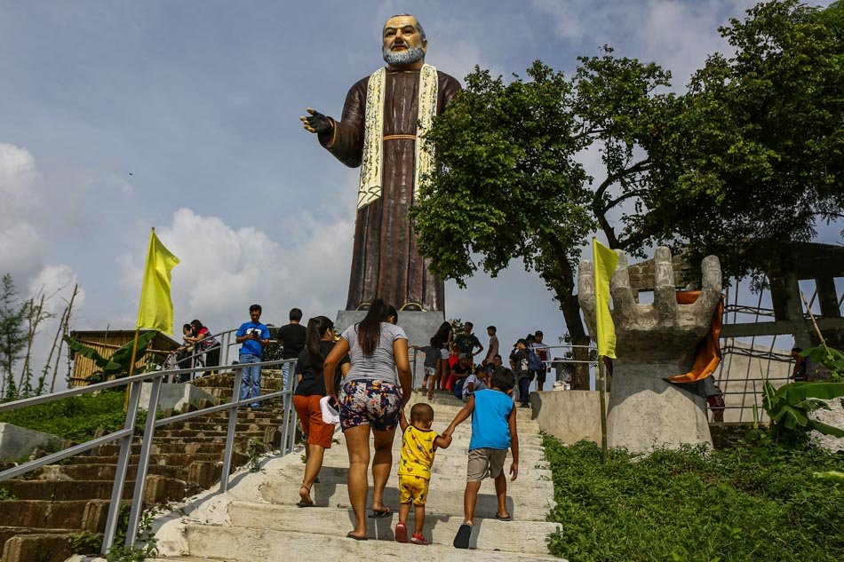 The Huge 50-foot Statue of Padre Pio in Bulacan 2