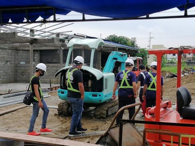 Little-known P1-B Tullahan-Tinajeros River Cleanup Project by SMC and Former Taliptip residents 2 River Cleanup