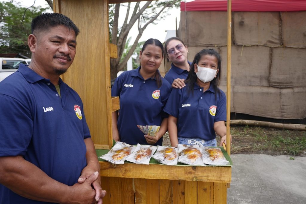 RSA, nagbukas ng Livelihood Center para sa mga taga-Bulakan 2 Livelihood Center