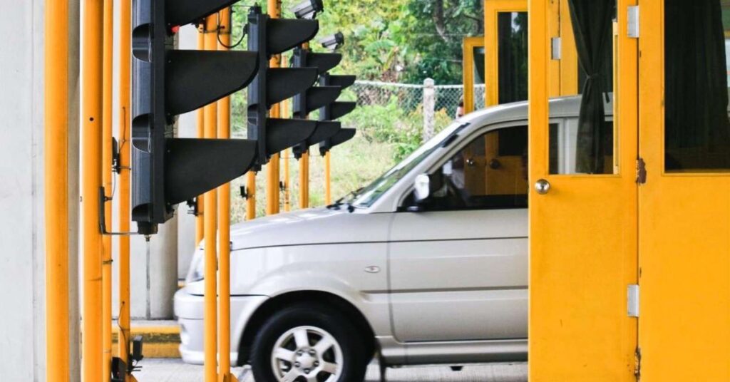 SMC Tollways Empowered for Seamless Transition to Cashless Toll Collection 2 Cashless